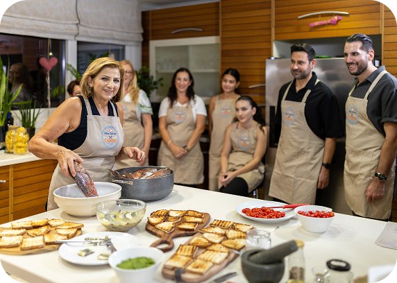 Μαθητές λυκείου συμμετέχουν σε εκπαιδευτικό πρόγραμμα βιωσιμότητας